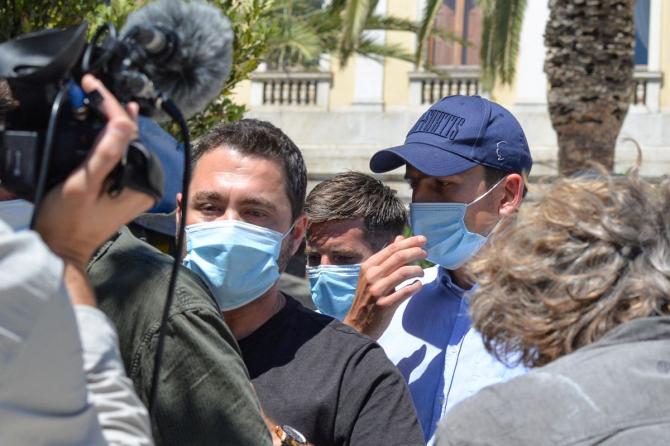 Manchester United captain Harry Maguire, who was detained on the island of Mykonos, leaves a court building on the island of Syros, Greece on Saturday. 