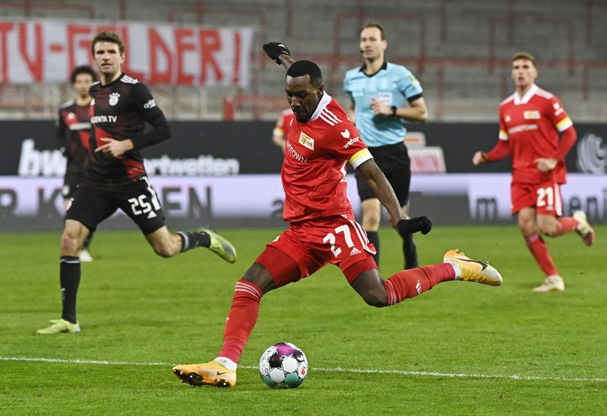 FC Union Berlin's Sheraldo Becker shoots at goal during their match against Bayern Munich at Stadion An der Alten Forsterei, Berlin, on Saturday 