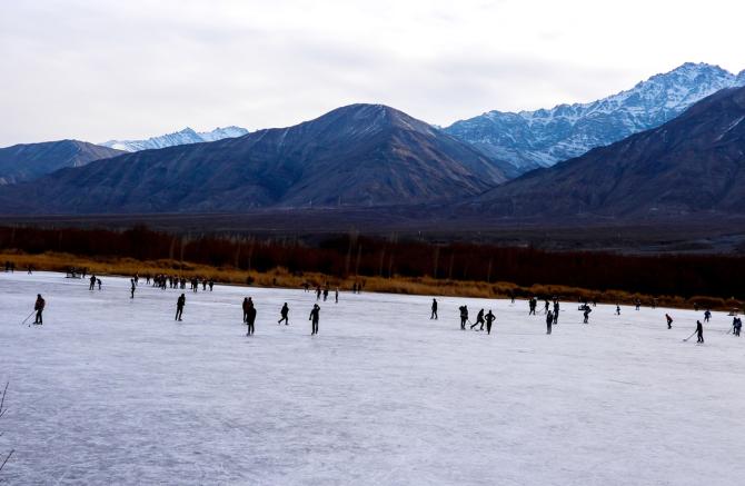 Ice hockey