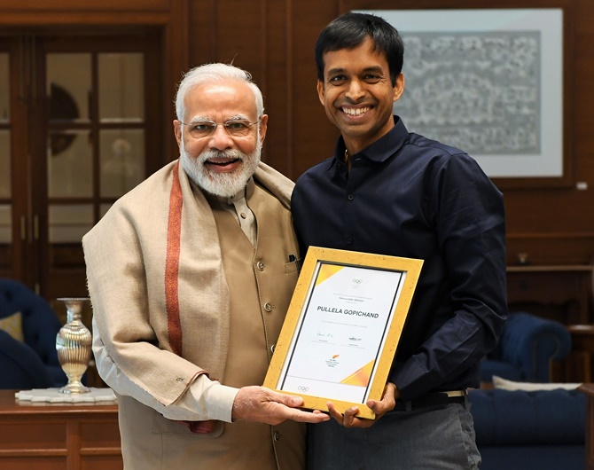 PM Narendra Modi with Pullela Gopichand on February 21, 2020