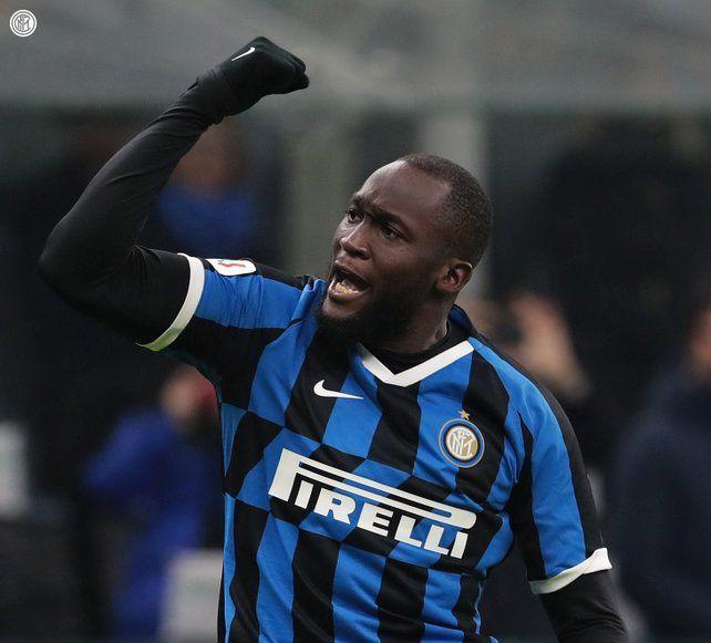 Inter Milan's Romelu Lukaku celebrates after scoring against Cagliari during the Italian Cup quarter-final at San Siro in Milan on Tuesday