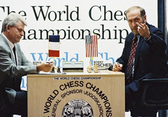 Bobby Fischer's most instructive games of Chess 1970-1992