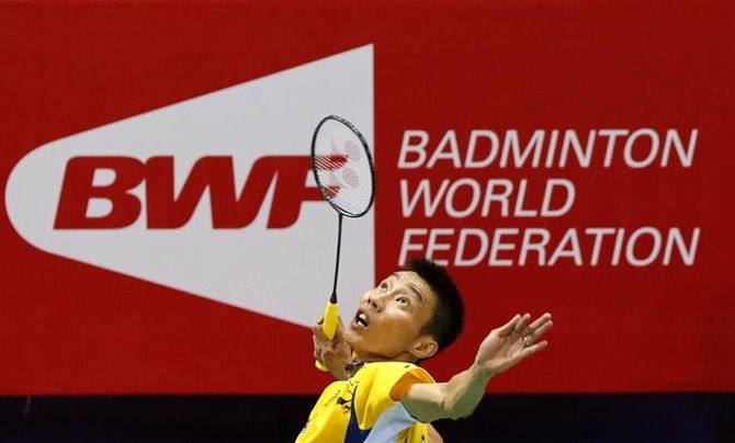 Malaysia's Lee Chong Wei returns a shot to Indonesia's Tommy Sugiarto during their men's singles semi-final at the Thomas Cup Badminton Championship in New Delhi on May 23, 2014. 