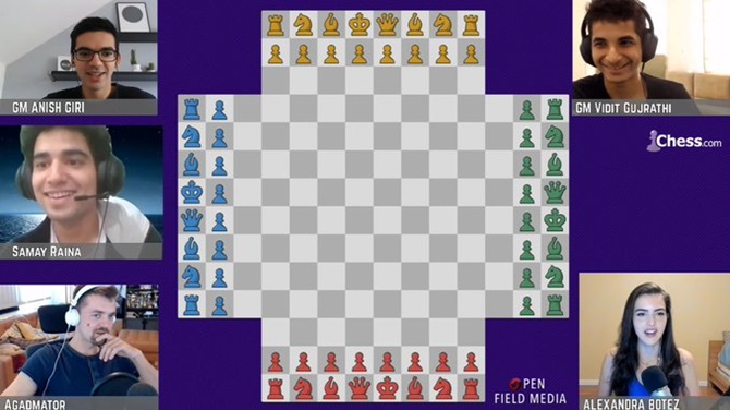 Play Chess Against PogChamps 3 Bots 