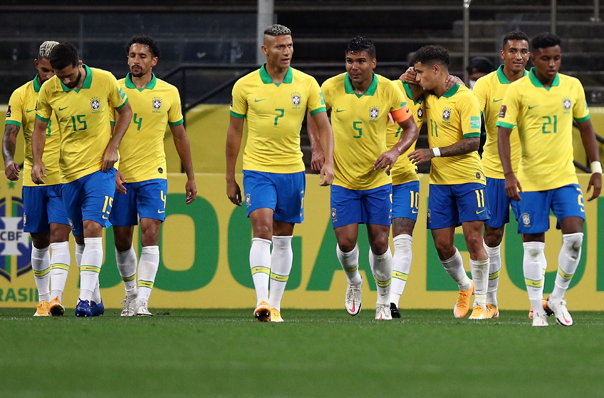 Football PIX: Brazil score five against Bolivia - Rediff Sports