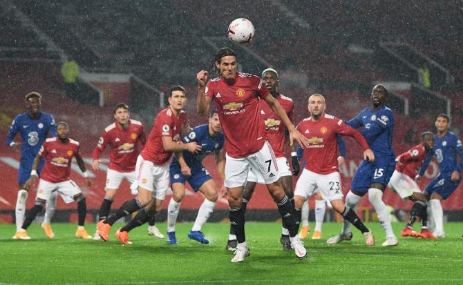 Manchester United's Edinson Cavani in action during the Premier League match against Chelsea