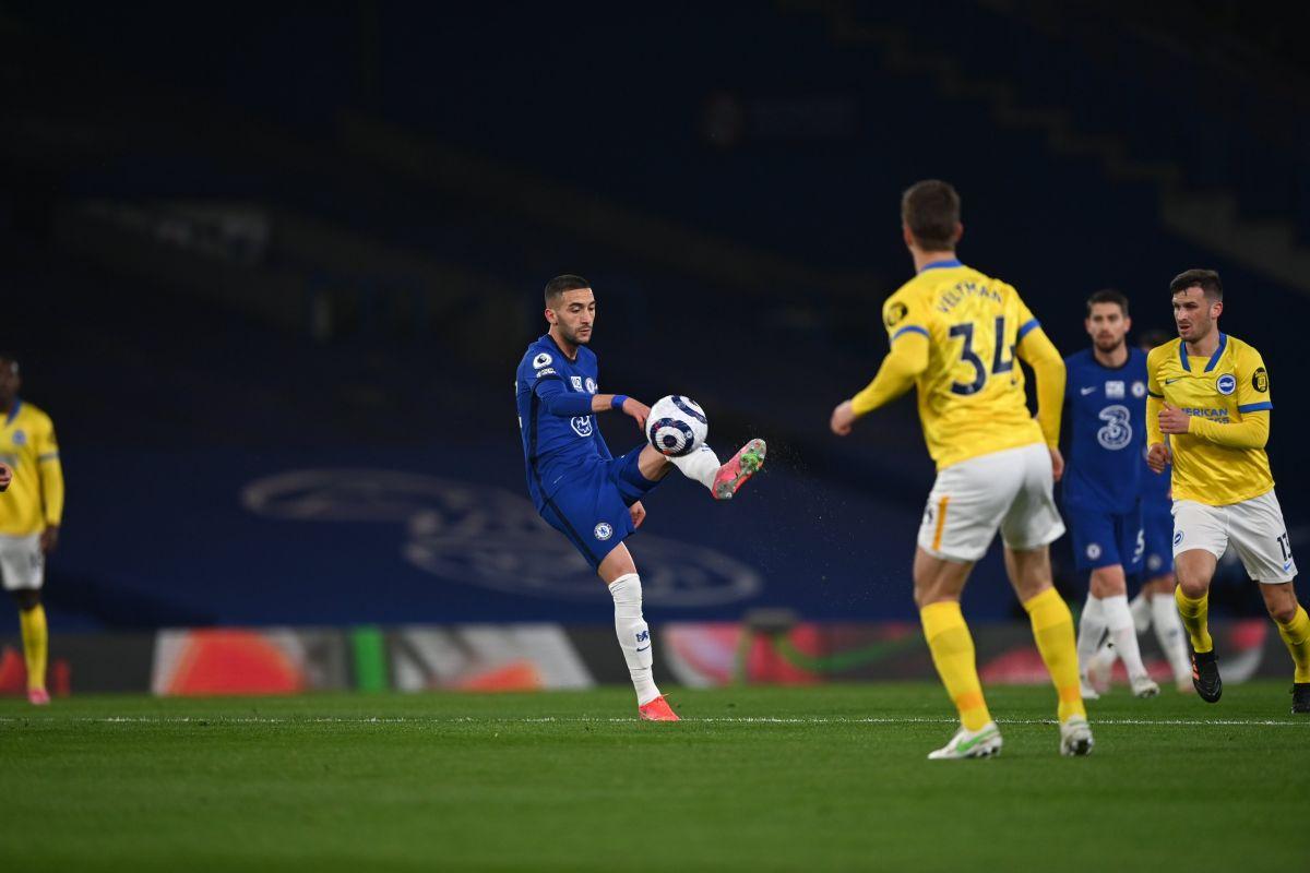 Chelsea's Hakim Ziyech in action