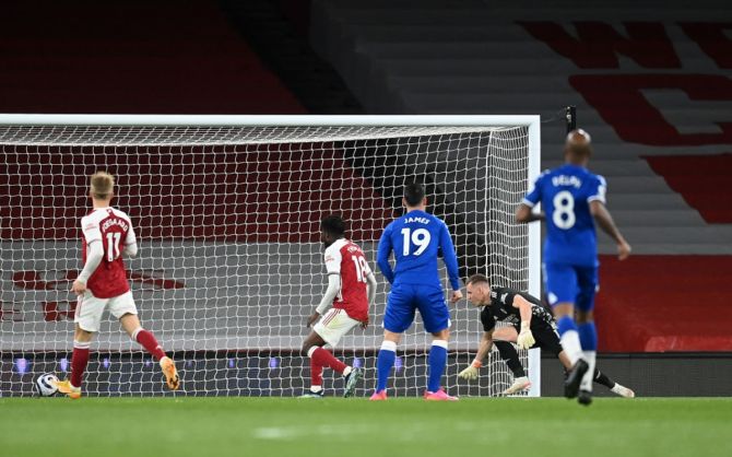 Arsenal goalkeeper Bernd Leno makes a mistake, leading to conceding an own goal against Everton during the Premier League match