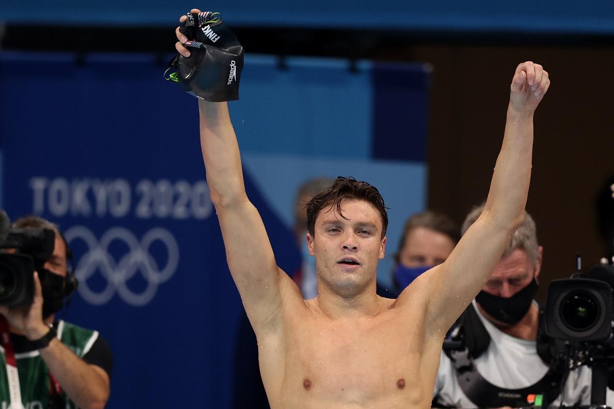 Robert Finke of the United States celebrates winning the men's 1500m Freestyle final. 