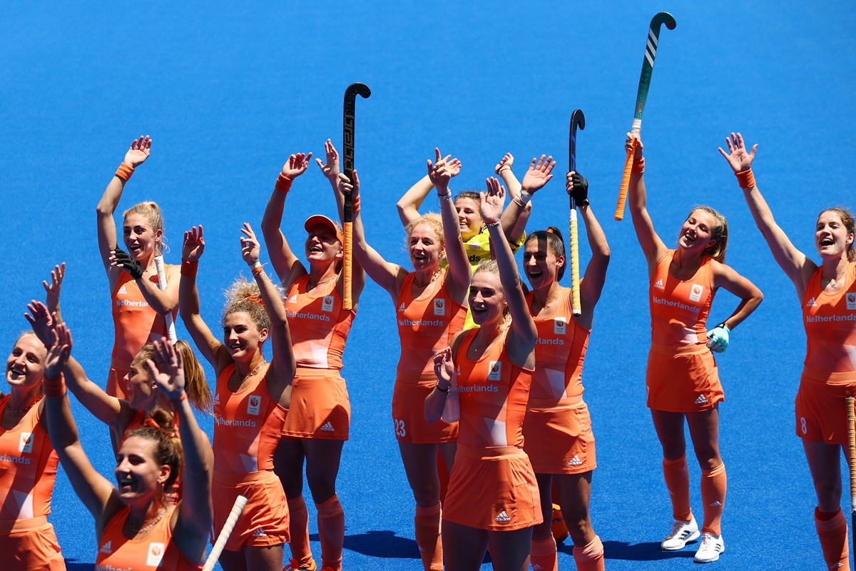 The Netherlands players celebrate after beating Great Britain and entering the Olympics women's hockey final, at Oi Hockey Stadium in Tokyo, on Wednesday.