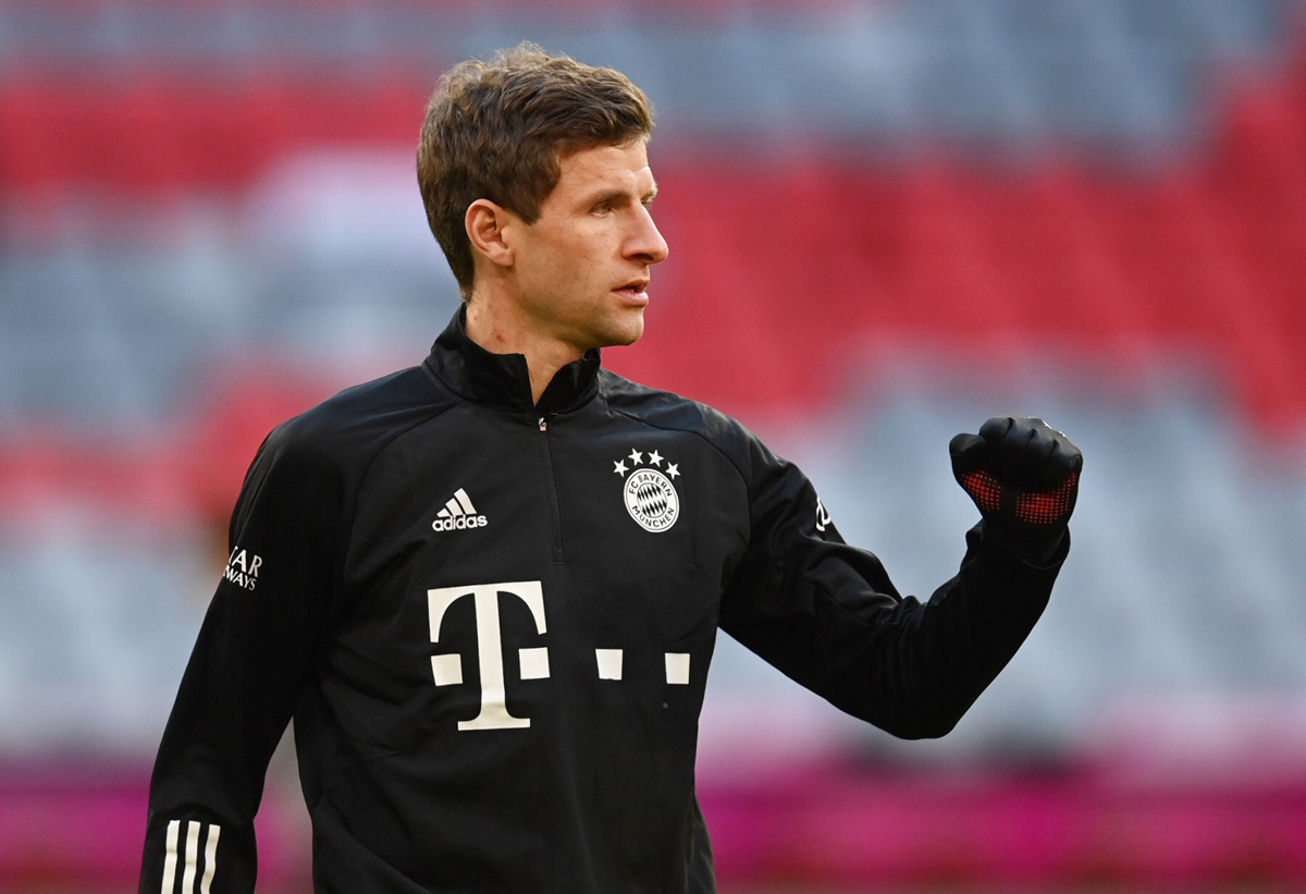 Bayern's Mueller tests positive for COVID-19 - Rediff Sports