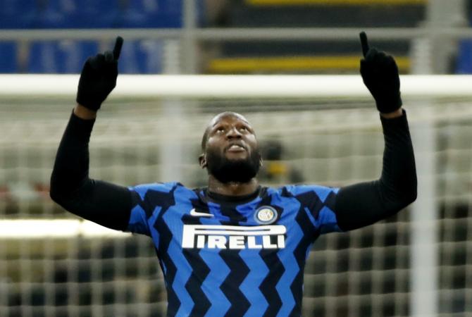 Romelu Lukaku celebrates scoring Inter Milan's second goal against Lazio.