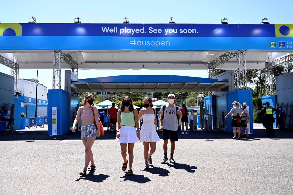 Fans at Melbourne Park