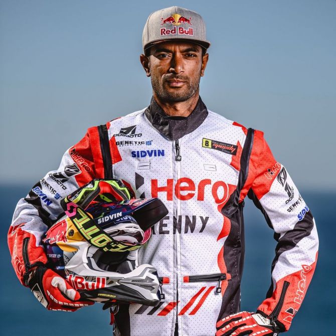 India's top motorcycle racer CS Santosh suffered a head injury after a crash at the Dakar Rally last Wednesday