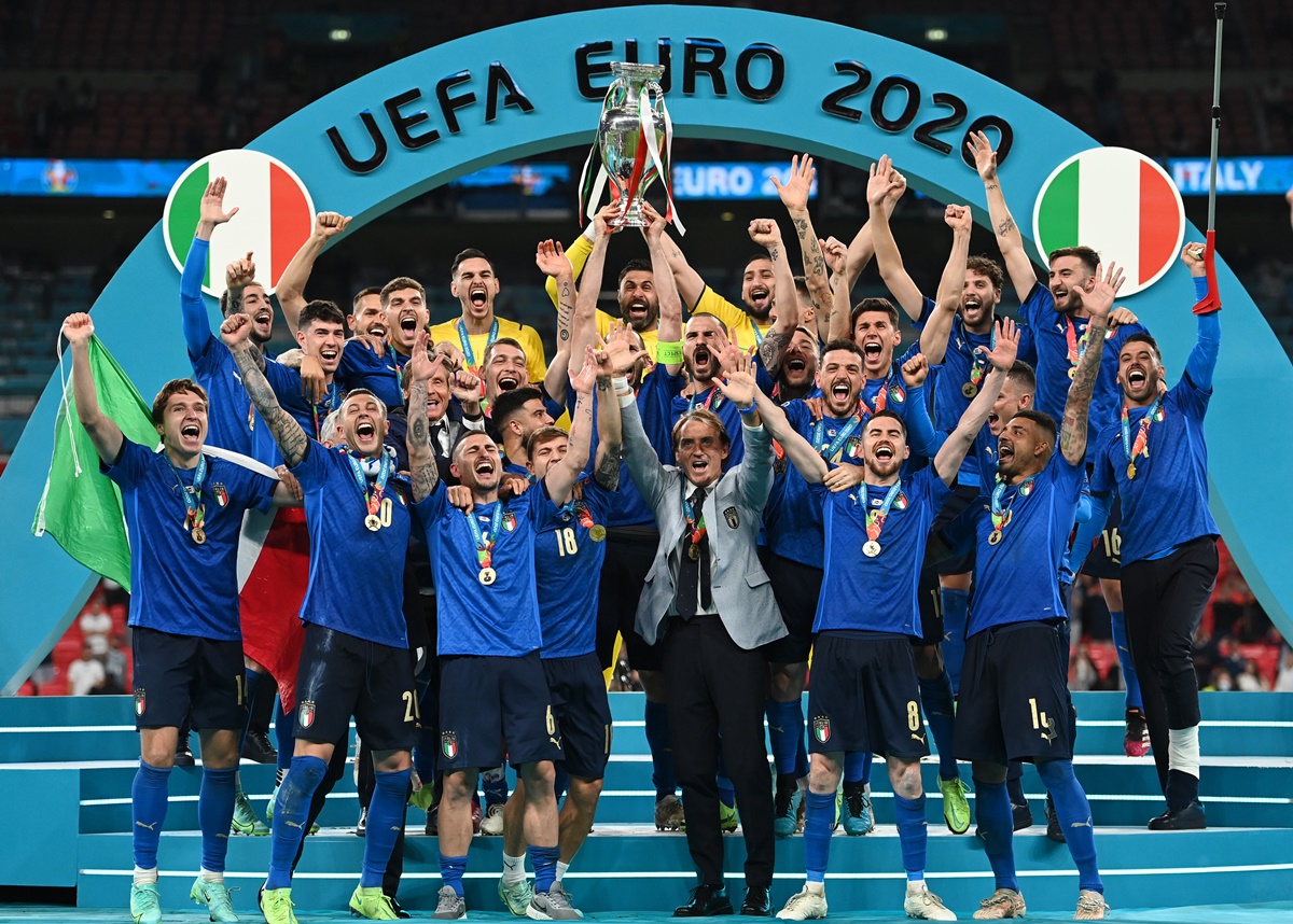 PIX Italy crowned European champions after shootout win over England