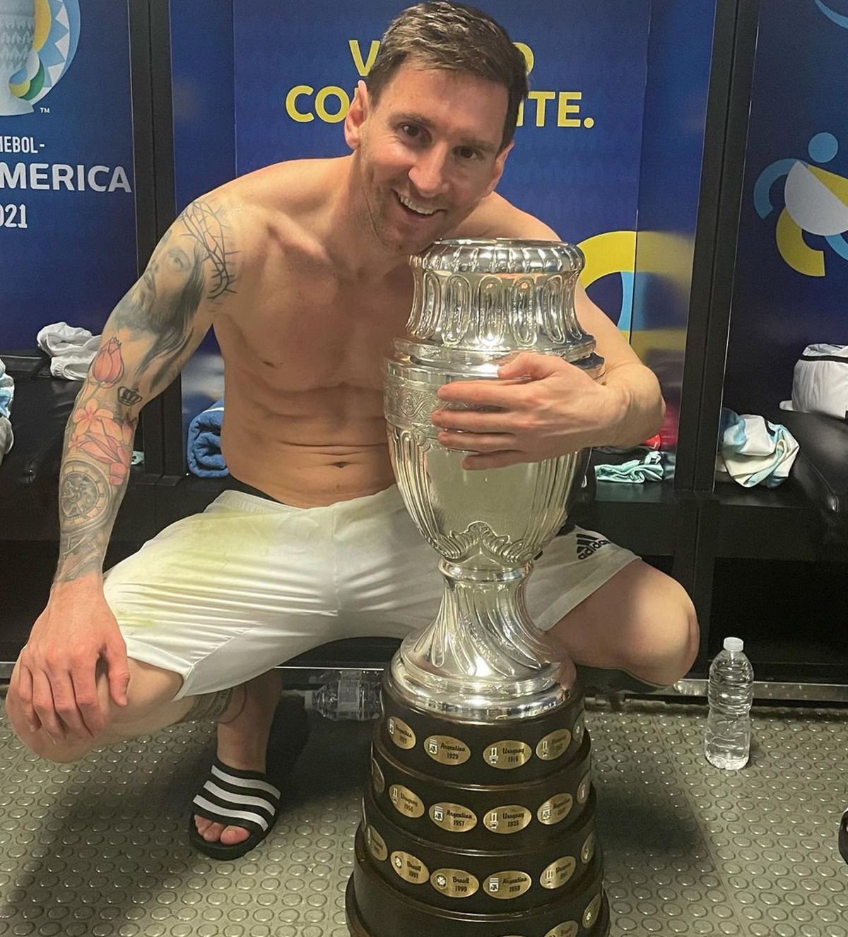 Messi Pic Breaks Records On Instagram Rediff Sports