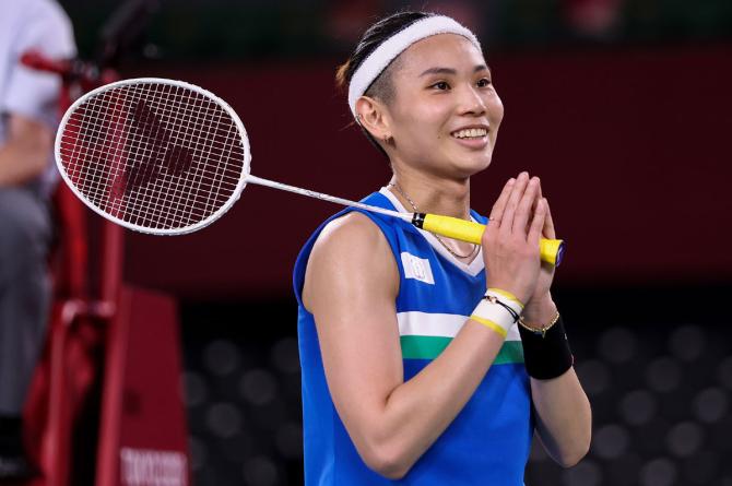 Chinese Taipei's Tai Tzu-ying celebrates victory over Pusarla Sindhu.