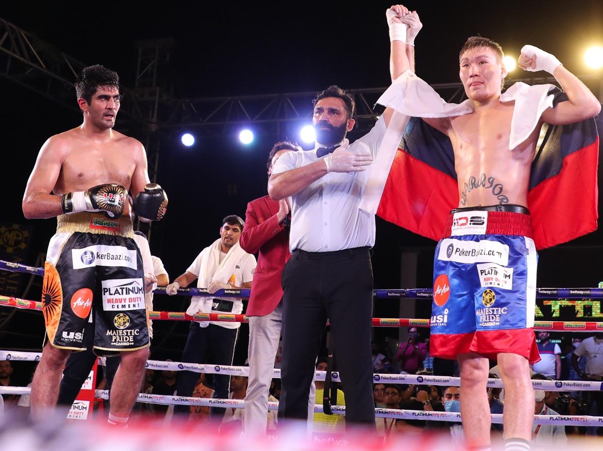 Russia's Artysh Lopsan and India Vijender Singh before Friday night's fight in Panaji, Goa