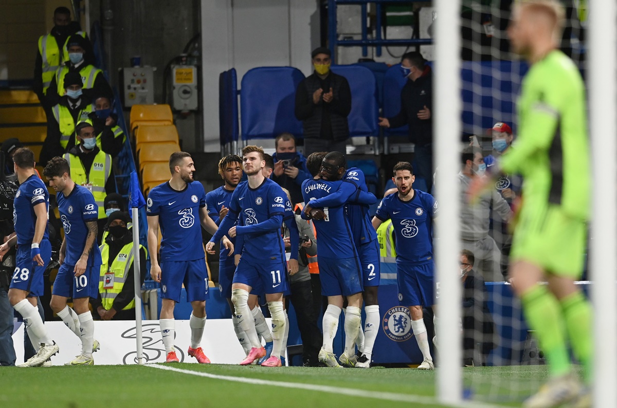 EPL PIX: Brighton Stun City; Chelsea Beat Leicester - Rediff Sports