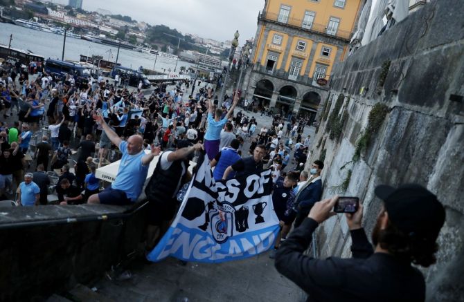 Manchester City fans in Ribeira ahead of the Champions League Final 