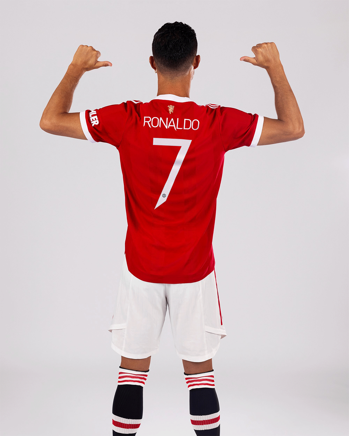 Cristiano Ronaldo donned the number seven shirt during his first stint at the club, following in the footsteps of great United players including George Best, Bryan Robson, Eric Cantona and David Beckham.