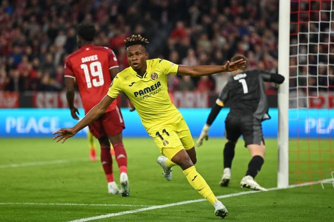 Samu Chukwueze celebrates after scoring the decisive goal for Villareal