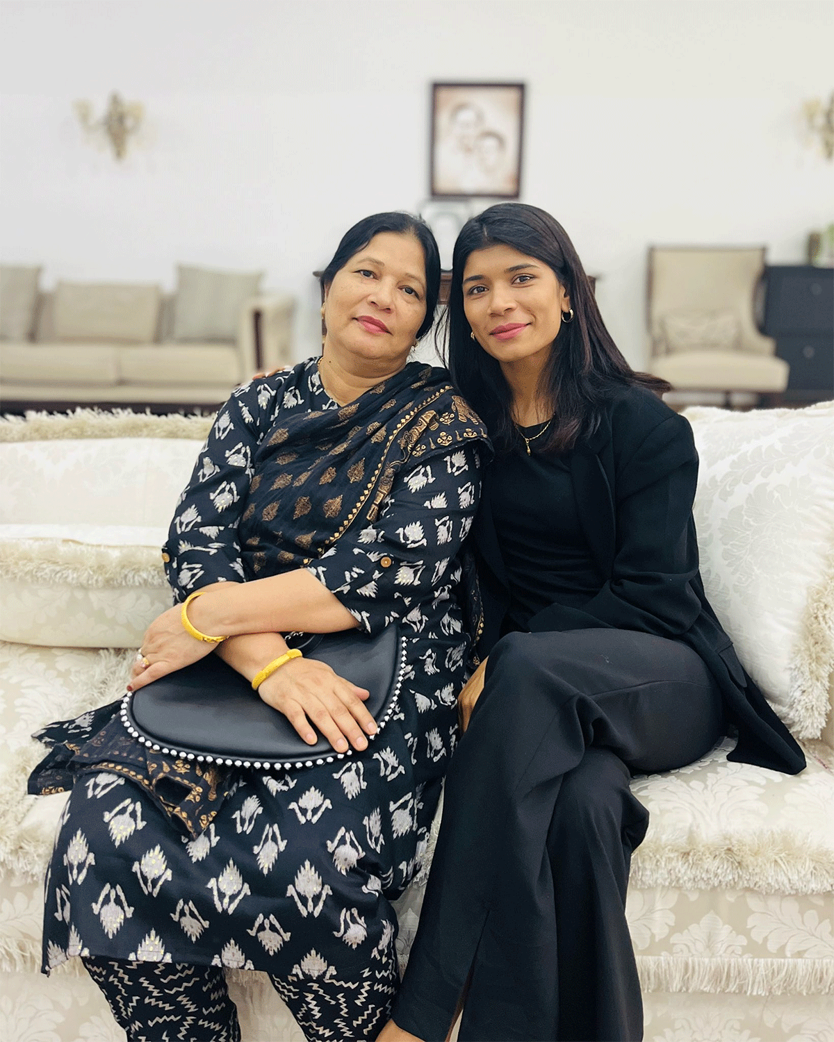 World Champion boxer Nikhat Zareen with her mother 