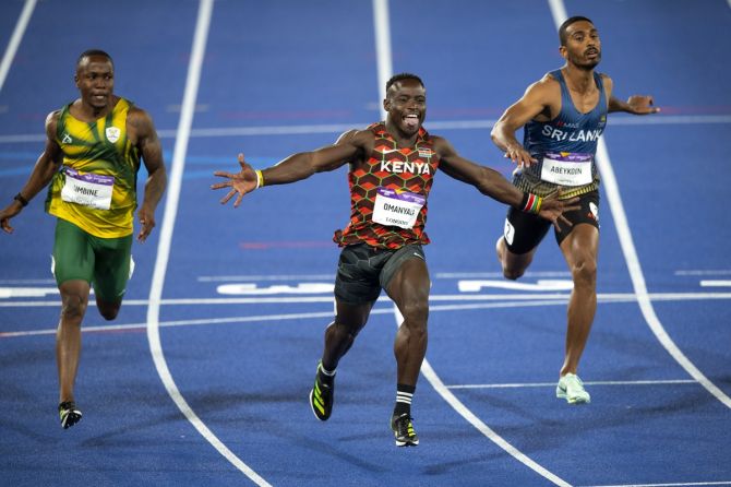 Kenya's Ferdinand Omanyala beats South Africa's Akani Simbine and Sri Lanka's Yupun Abeykoon for the men's 100 metres gold medal.