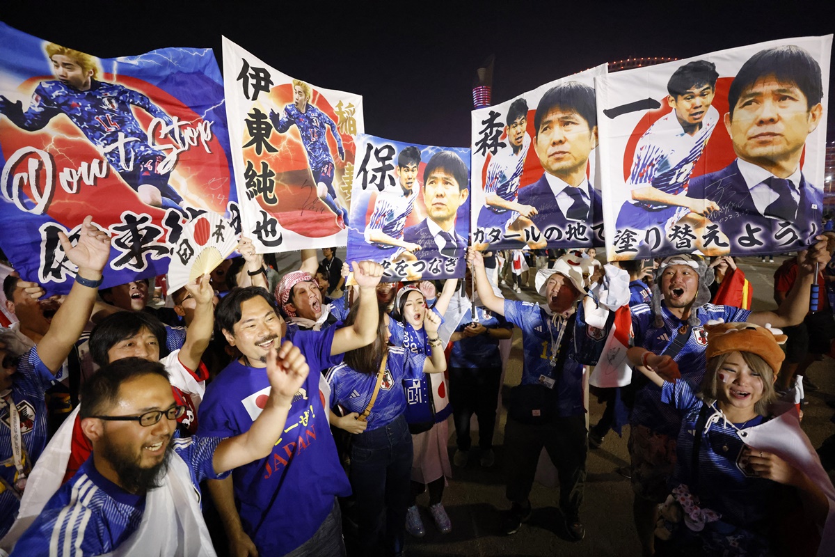 Japanese fans