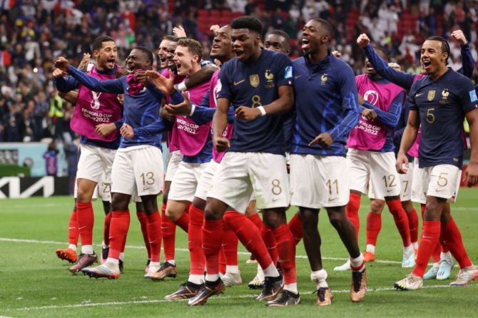 France players celebrate after the 2-1 win during the FIFA World Cup Qatar 2022 quarter final match between England and France