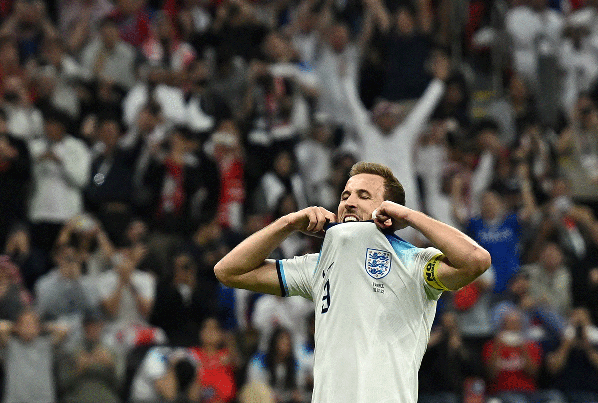 England's Harry Kane reacts after missing from the penalty spot