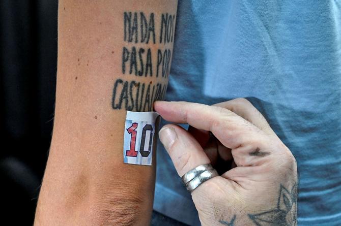 These Argentines Want A Messi Tattoo - Rediff Sports These Argentines Want A Messi Tattoo - Rediff Sports