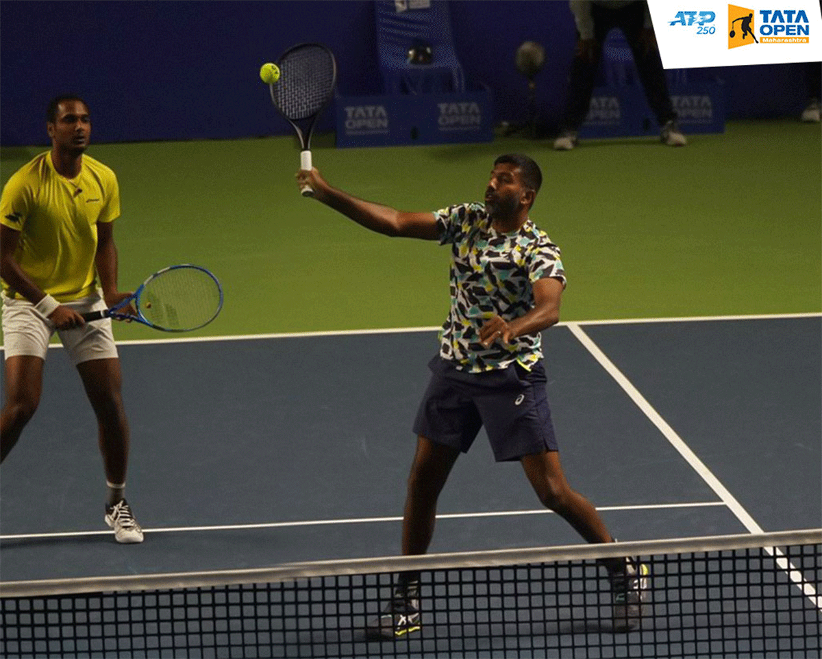 Rohan Bopanna and Ramkumar Ramanathan prevailed in the super tie break to advance at the Tata Open Maharashtra on Wednesday