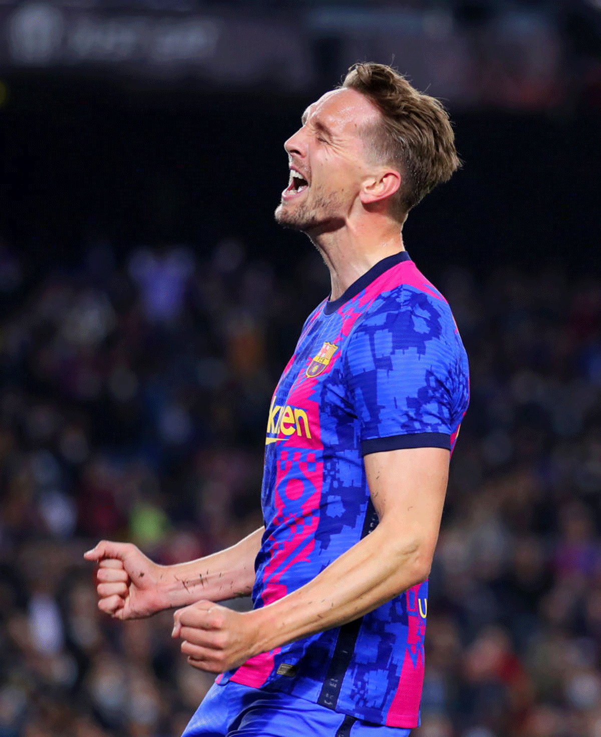 FC Barcelona's Luuk de Jong reacts after a missed chance during the UEFA Europa League Knockout Round Play-Off Leg One match against SSC Napoli at Camp Nou in Barcelona on Thursday
