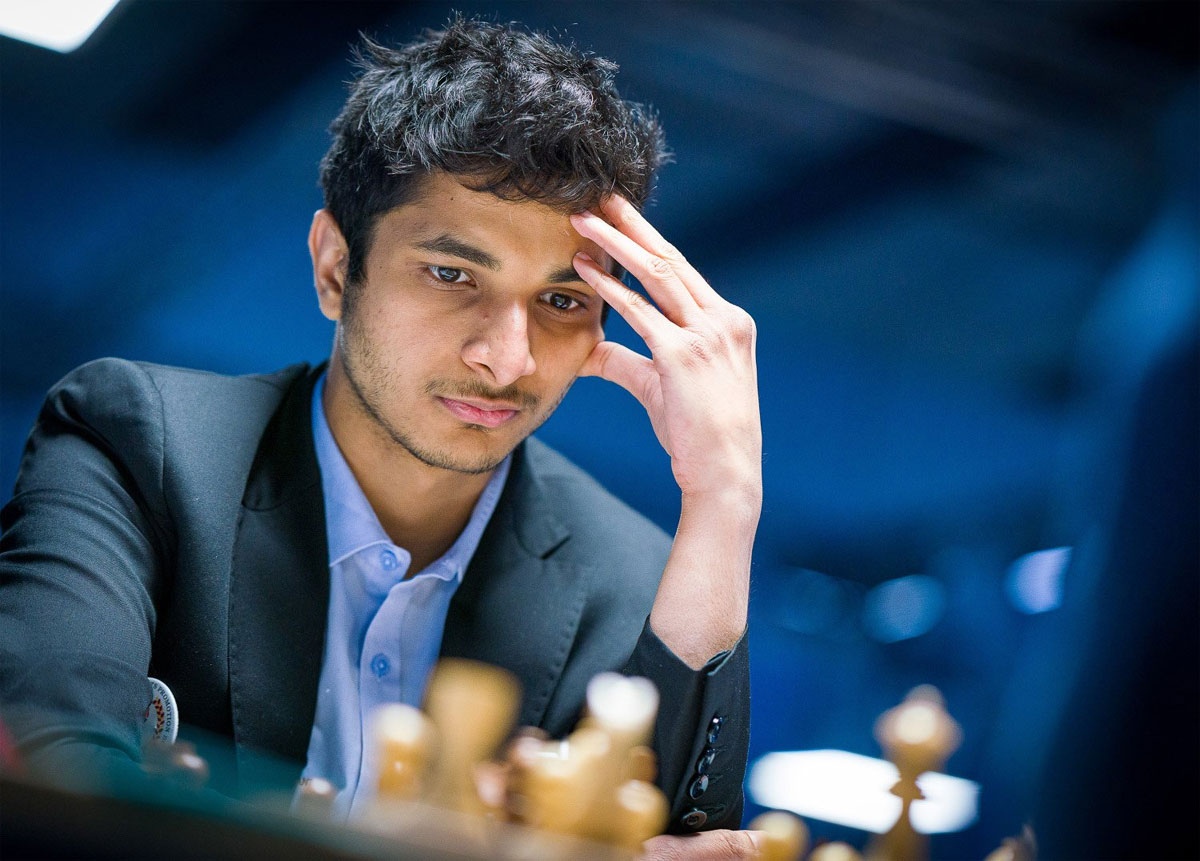 Vidit Gujrathi, who was outside the qualification bracket after 12 rounds, advanced to the quarter-finals