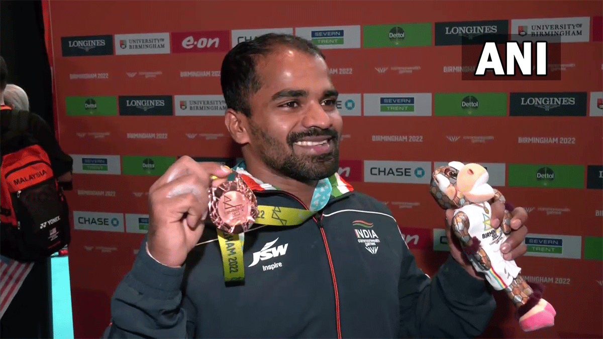 Gururaja Poojary won a bronze medal with a combined lift of 269kg in the Men's 61 kg final 