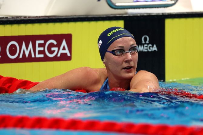 Sweden's Sarah Sjostrom continued her domination of the women's 50m butterfly for her fourth consecutive World title in the event and 18th individual medal overall.