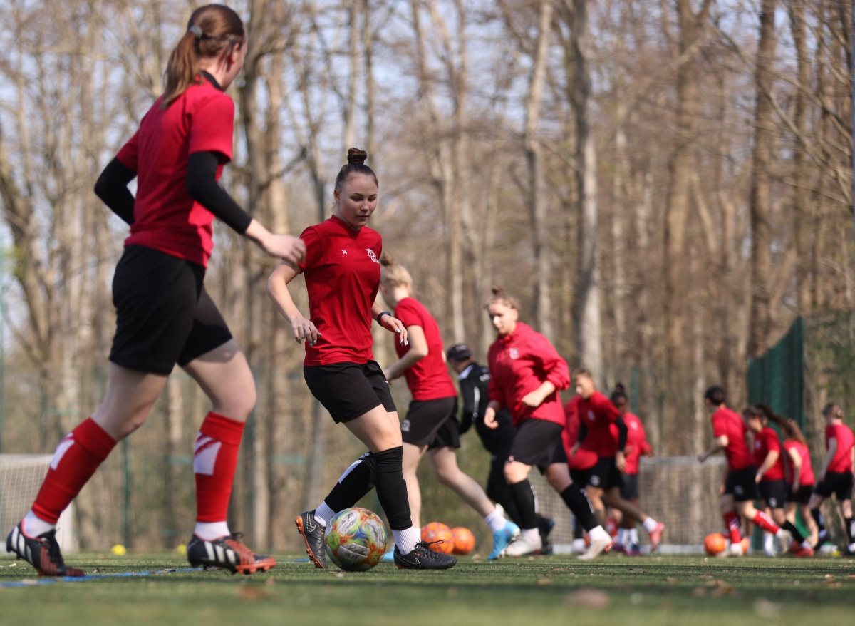 Players of FC Kryvbas train in Cologne