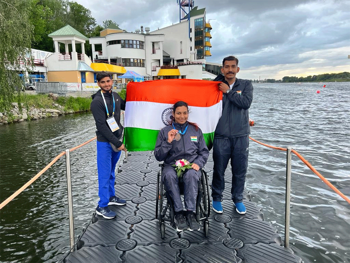 India's para-canoeist Prachi Yadav with her bronze medal at the Paracanoe World Cup at Poznan, Poland