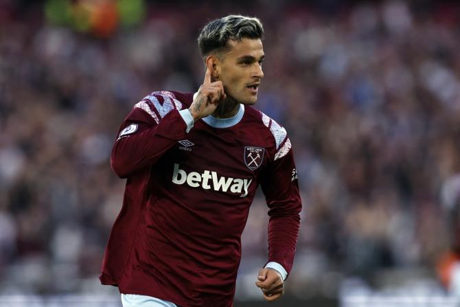 Gianluca Scamacca celebrates scoring West Ham United's opening goal against Wolverhampton Wanderers at London Stadium.