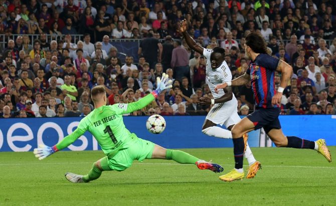 Sadio Mane scores Bayern Munich's first goal during the Champions League Group C match against FC Barcelona, at Camp Nou, Barcelona, Spain, on Wednesday.