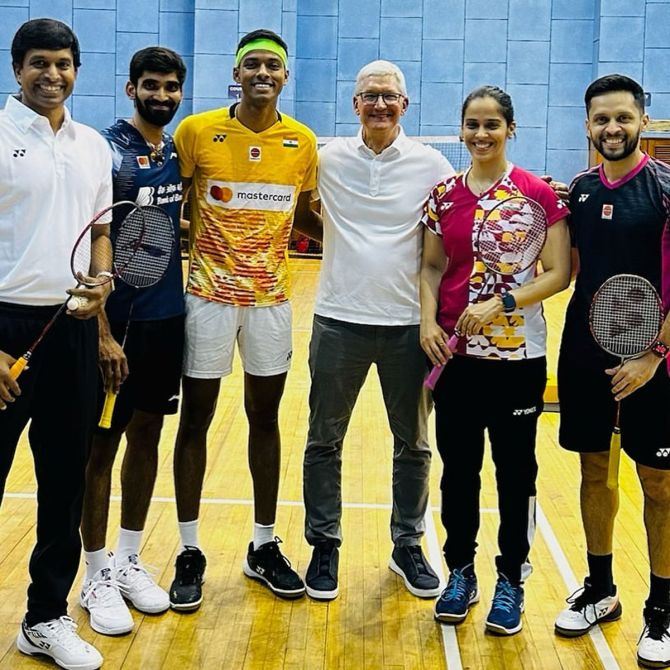 Is Tim Cook Playing Badminton With Saina?