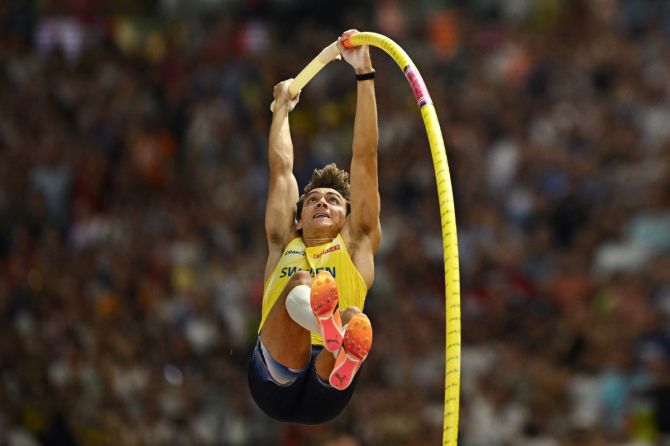 Sweden's Armand Duplantis in action during the final