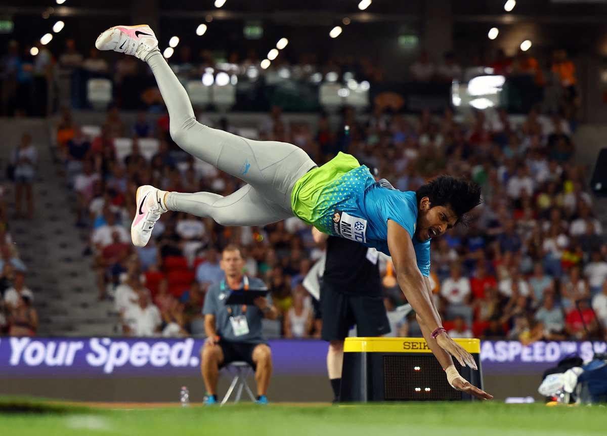 The Moment Neeraj Chopra Won Gold - Rediff Sports