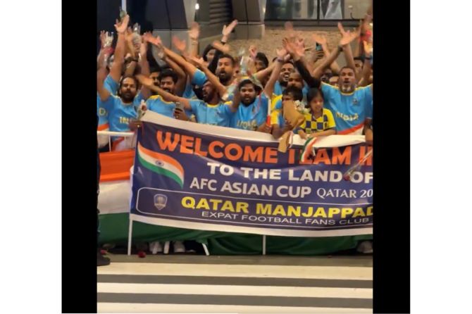 Indian football fans welcome Chhetri and Co on their arrival at Doha airport ahead of the Asian Cup tournament on Sunday