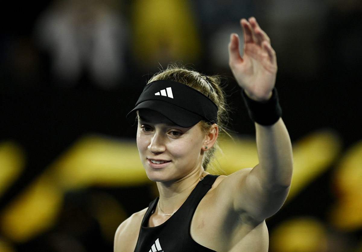 Kazakhstan’s Elena Rybakina waves to the stands as she celebrates victory over Belarus’s Victoria Azarenka in the semi-finals of the Australian Open, at Melbourne Park, on Thursday.