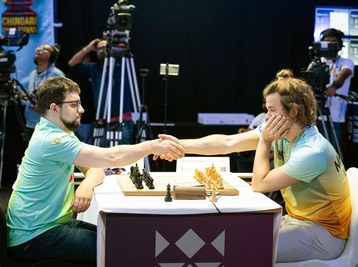 Global Chess League: Kings down Warrriors; set up Masters final - Rediff.com