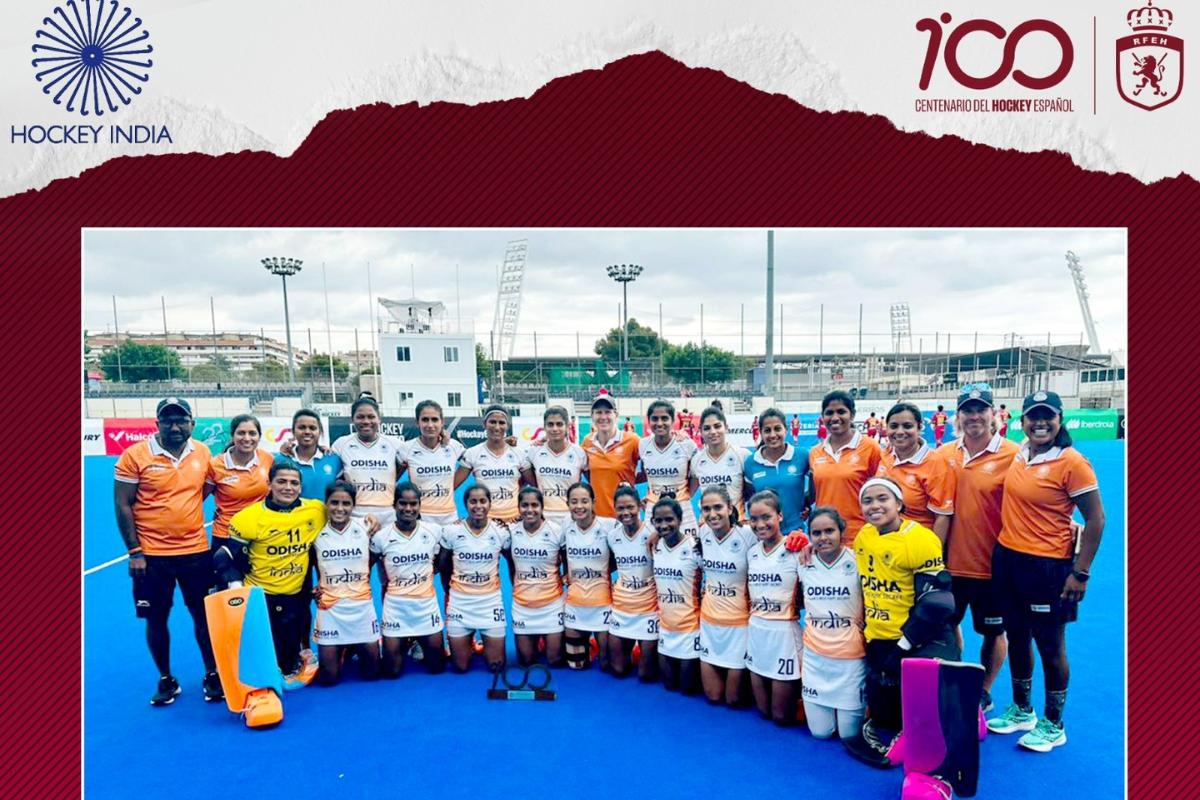 The Indian women's hockey team.