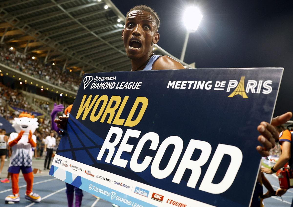 Paris Diamond League: Shocked Kipyegon Breaks 5,000m World Record ...