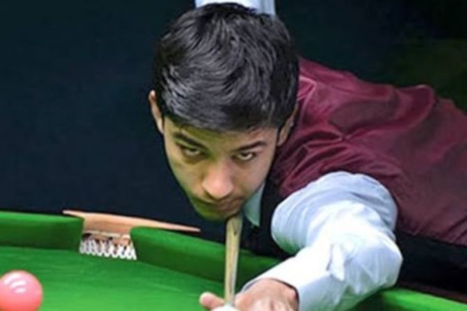 The Pakistani snooker champion was suffering from depression